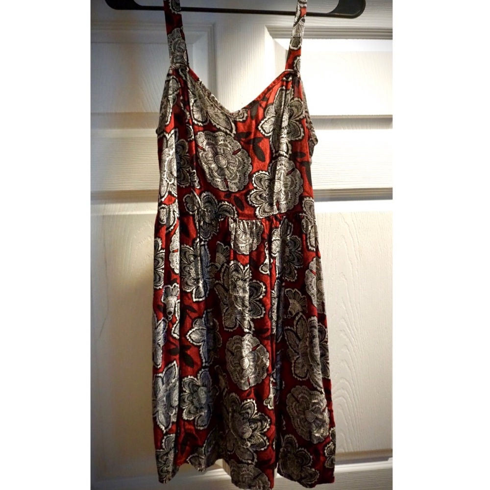 Forever 21 Size S Red Floral Summer Dress